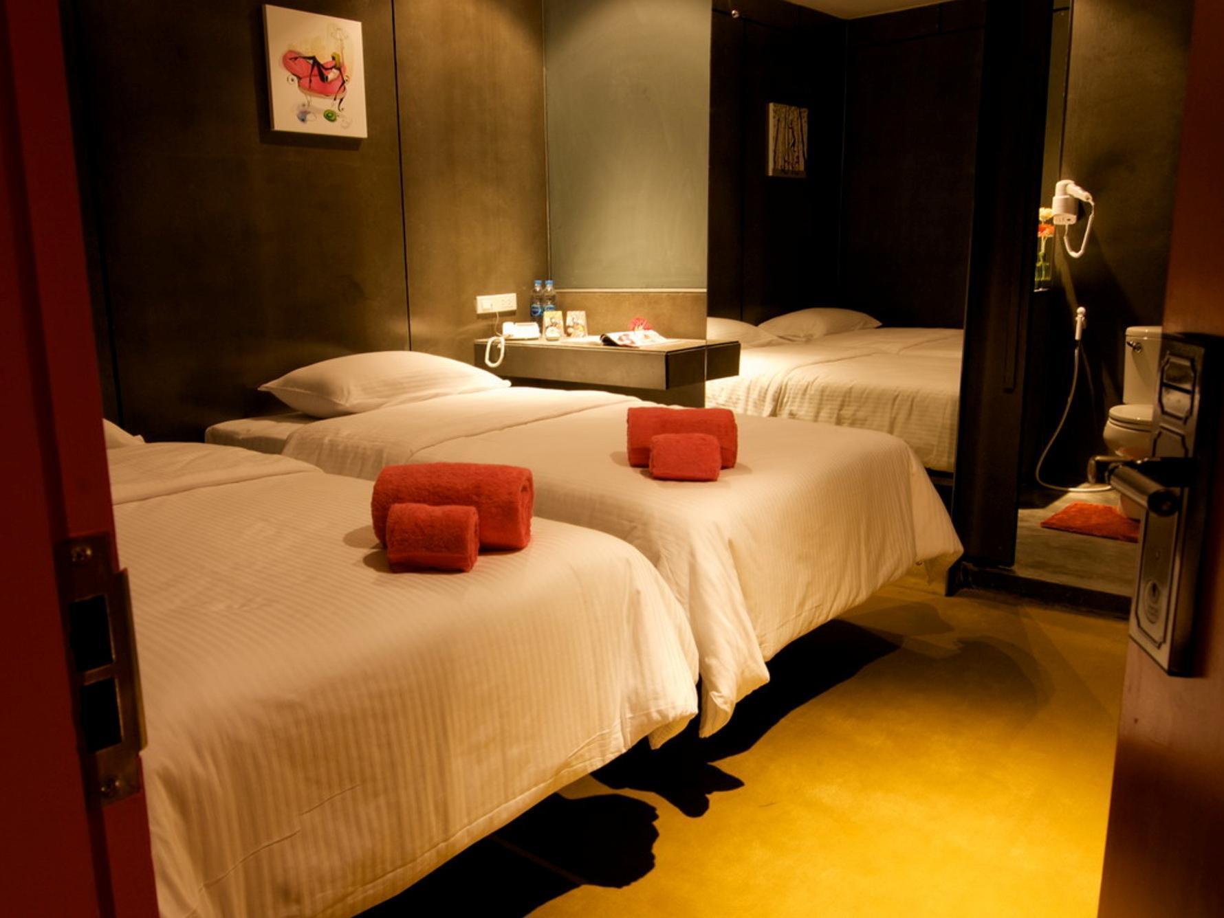 Justbeds Hotel Bangkok Exterior photo