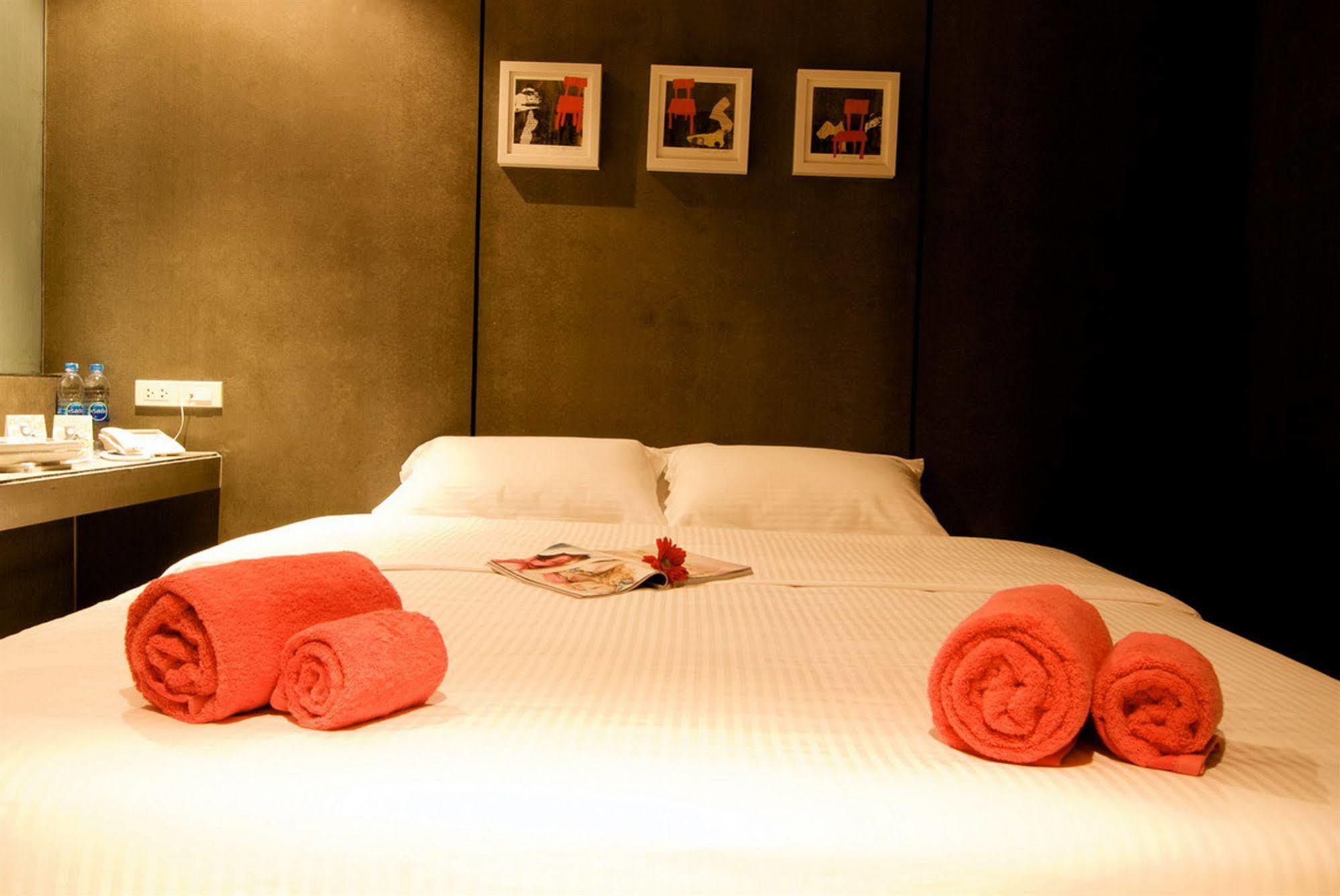 Justbeds Hotel Bangkok Exterior photo