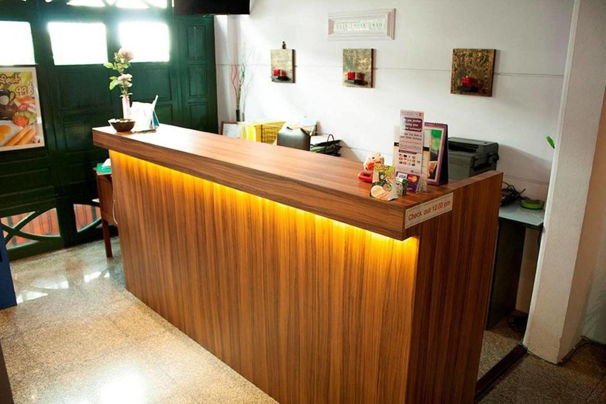 Justbeds Hotel Bangkok Exterior photo
